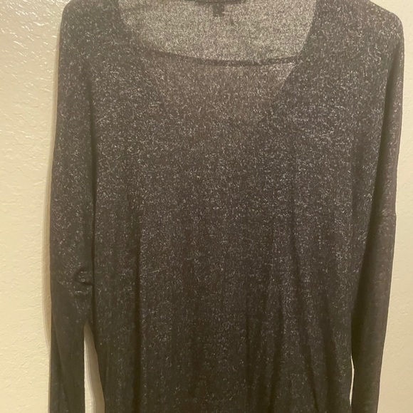 Grey top - Picture 4 of 4